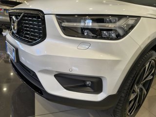 VOLVO XC40 B5 AWD Geartronic R-design