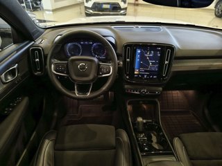 VOLVO XC40 B5 AWD Geartronic R-design