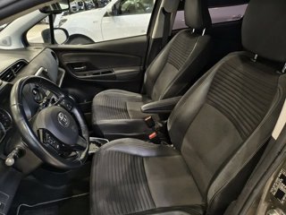 TOYOTA Yaris 1.3 5 porte Lounge
