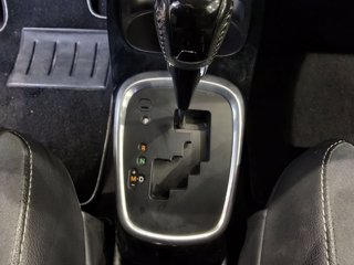 TOYOTA Yaris 1.3 5 porte Lounge