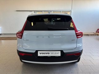 VOLVO XC40 B3 automatico Core