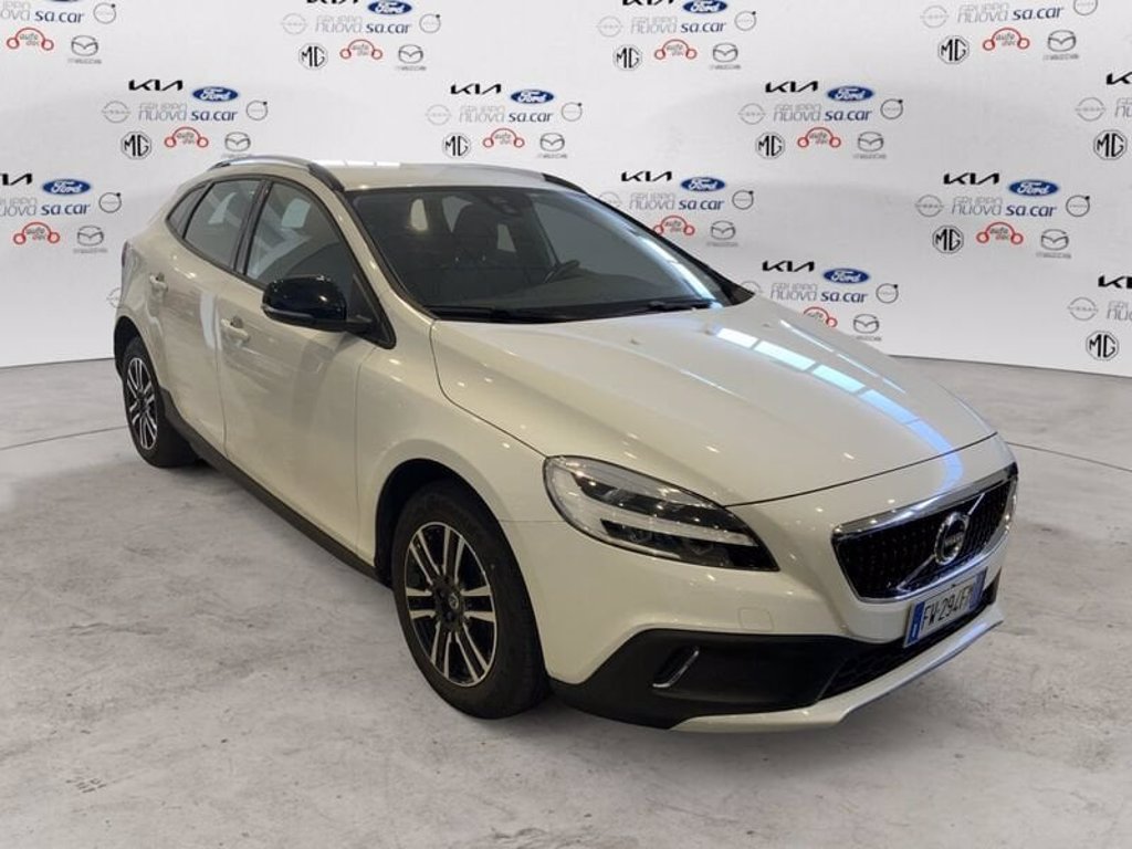 VOLVO V40 Cross Country D2 Cross Country Business Plus