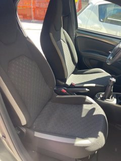 TOYOTA Aygo x 1.0 lounge 72cv