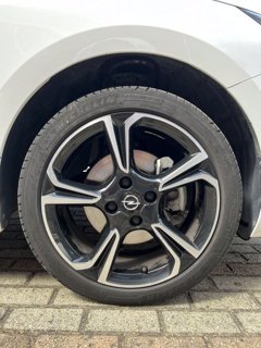 OPEL Corsa 1.2 Gs Line 100cv MT6