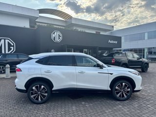 MG Hs 1.5 hybrid+ luxury auto